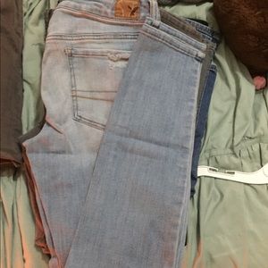 American Eagle size 6 jegging.